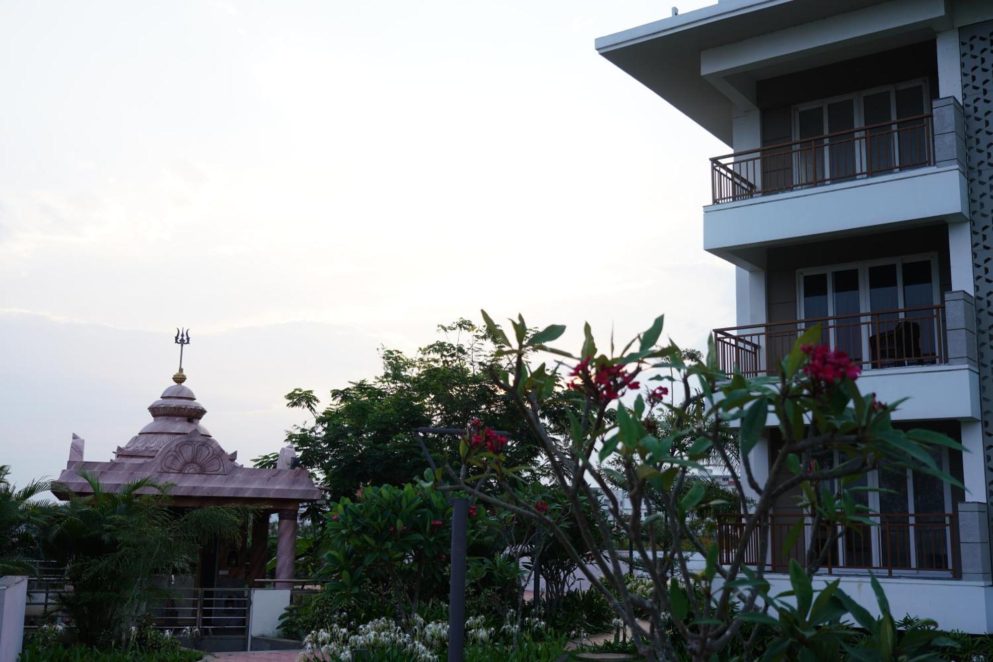 Palm Regal Resort Gopālpur Exterior foto
